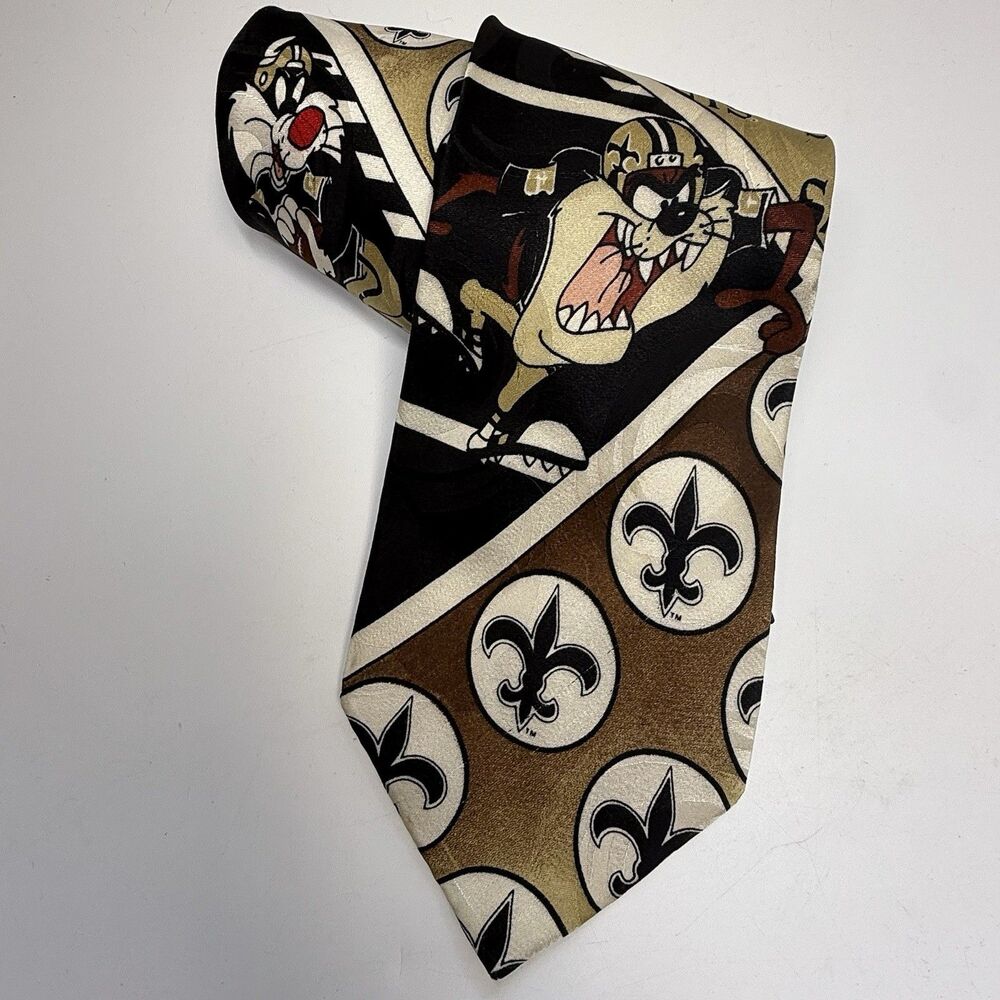 Vintage 1993 New Orleans Saints Looney Tunes 100% Silk Neck Tie